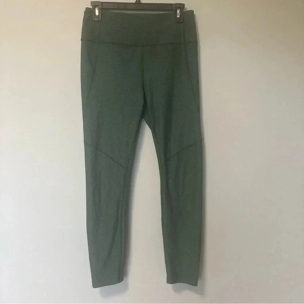 Outdoor Voices  green leggings